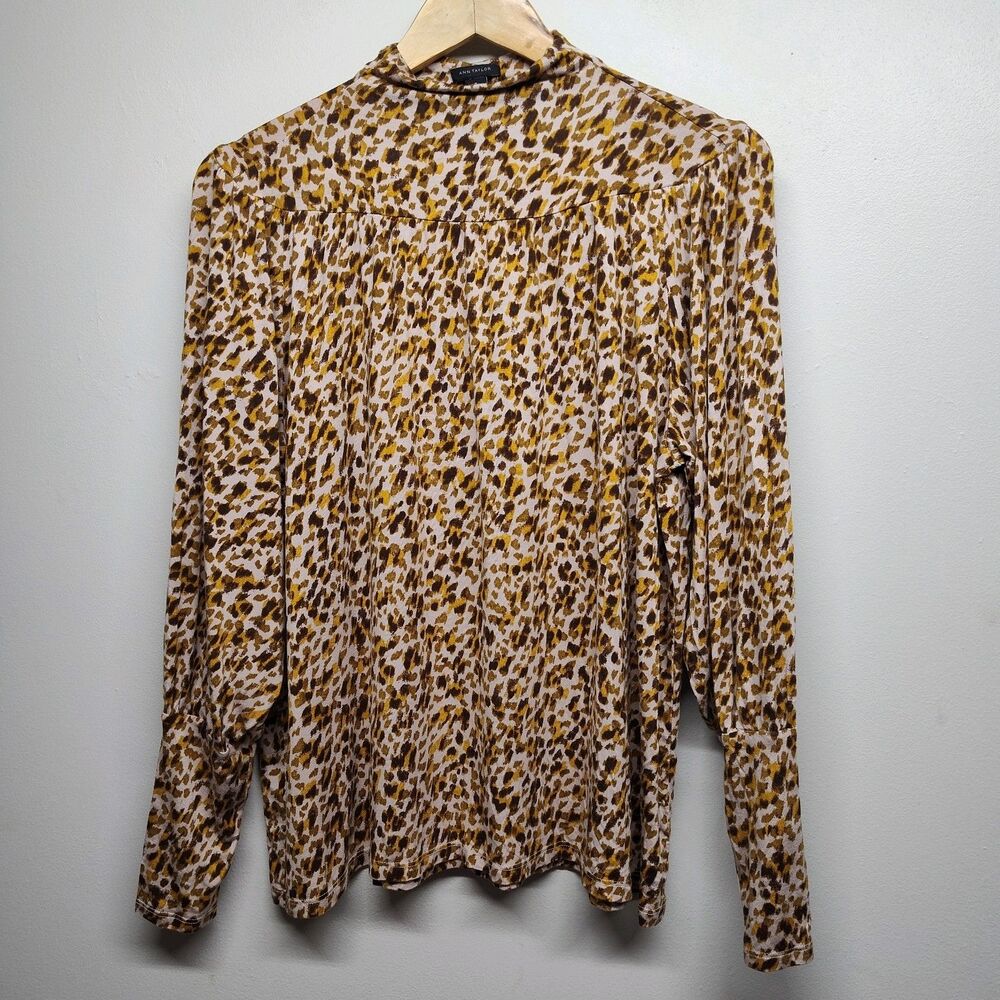 Ann Taylor Top Women Size M Brown Leopard Long Sleeve Jersey Feminine Casual